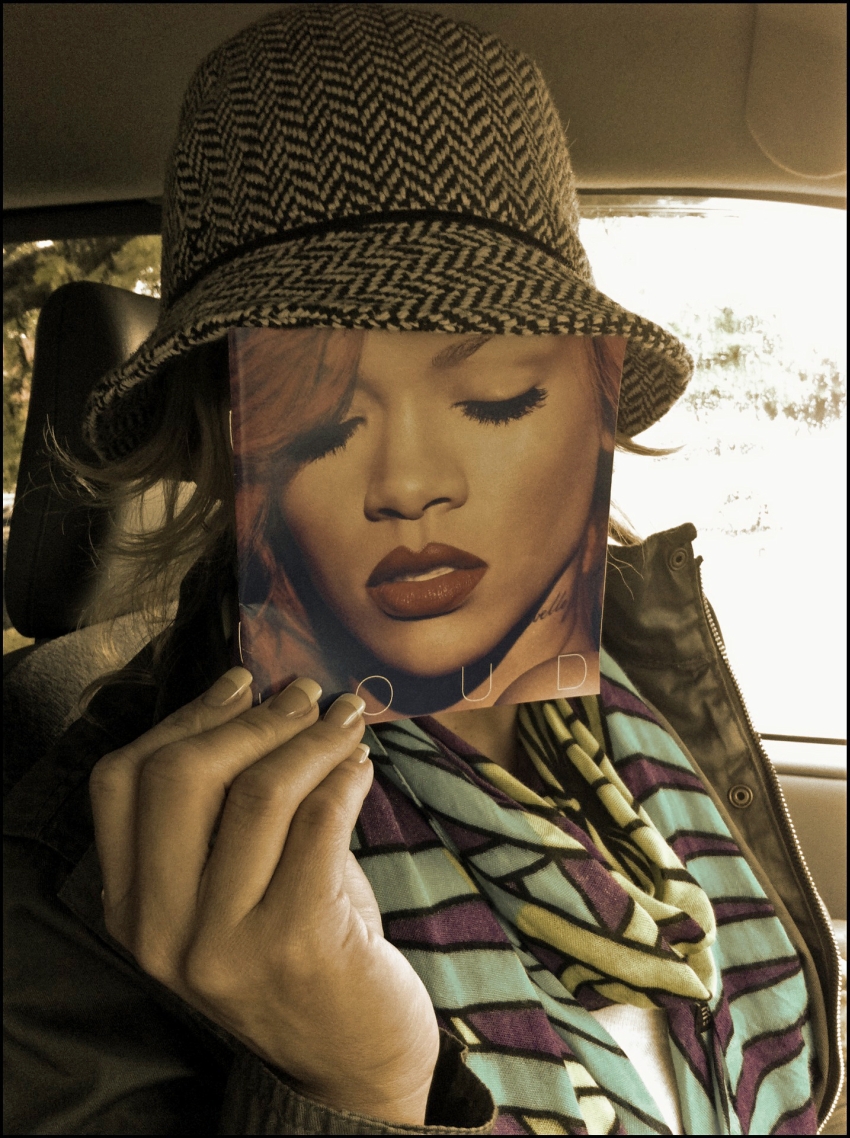 Tags: CD, cover, face, image, inspiration, music, Rihanna, sleeve,